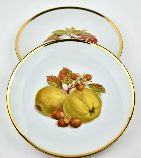 2 Bareuther Waldsassen Bavaria Germany Fruit Nut Pattern 7 7/8” Plates Gold Trim