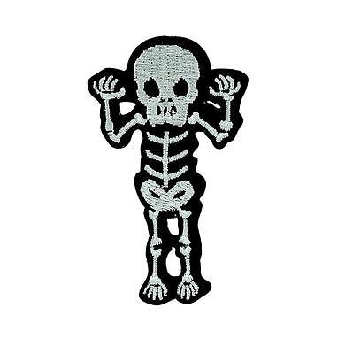Patch ecusson brodé  backpack tete de mort skull moto thermocollant R1 