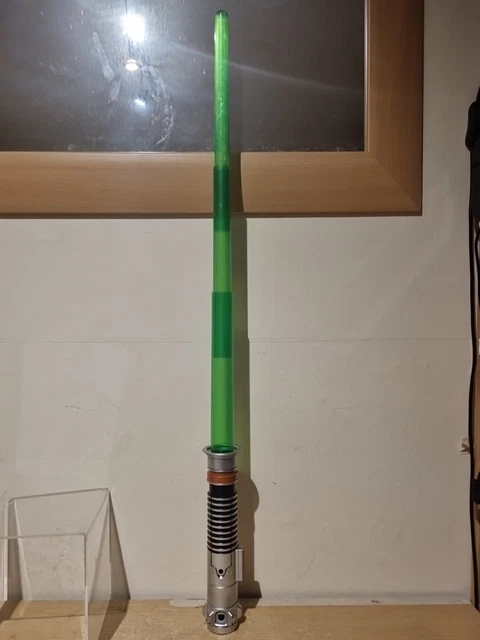 Star wars return of the store jedi luke skywalker electronic lightsaber