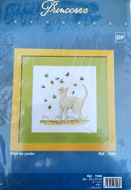 306 KIT BRODERIE POINT DE CROIX COMPTE  PRINCESSE  "Chat de JARDIN " 20x20cm