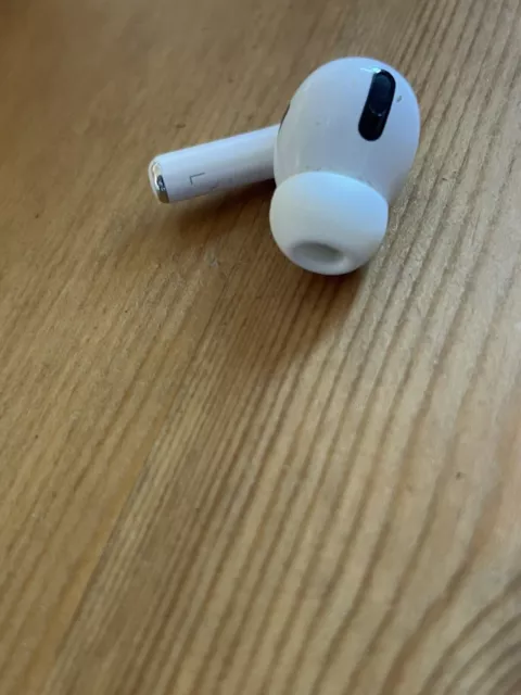 apple airpod Pro 1st generation left