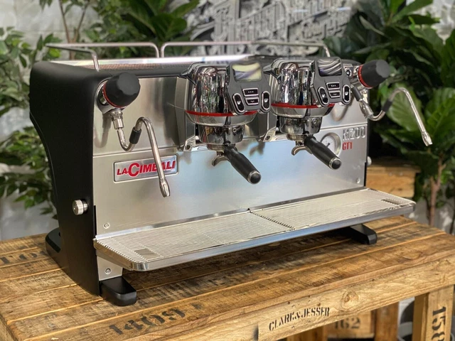 Macchina Per Caffè Espresso La Cimbali M200 Gti 2 Gruppo Nuova E Nera