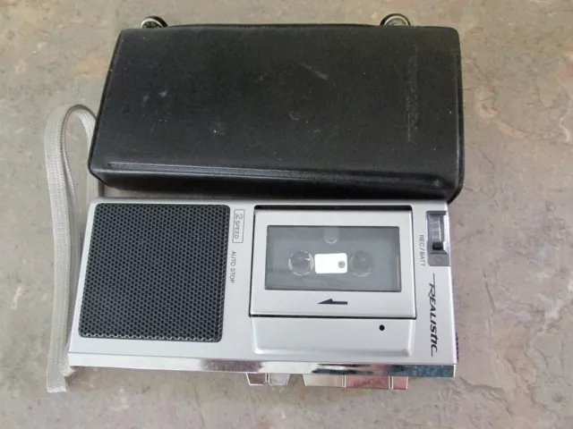 Realistic Voice Actuated Capstan Drive Microcassette Recorder Micro-20 With Case
