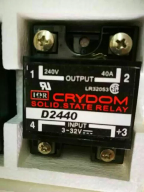 1x CRYDOM D2440 40A 240V Solid State Relay