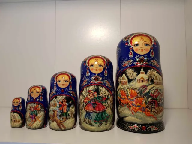 Matriochkas - Poupées Russes - Russian Dolls - 5 pièces 🇨🇿