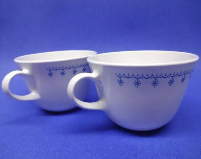 Lot of 2 Corelle Corning Blue Garland Snowflake White w/ Blue Coffee Cups