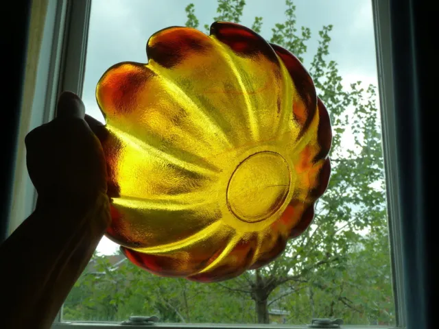 Vtg Indiana Glass 12 Petal Lotus Flower Serving Salad Bowl Orange To Yellow Fade