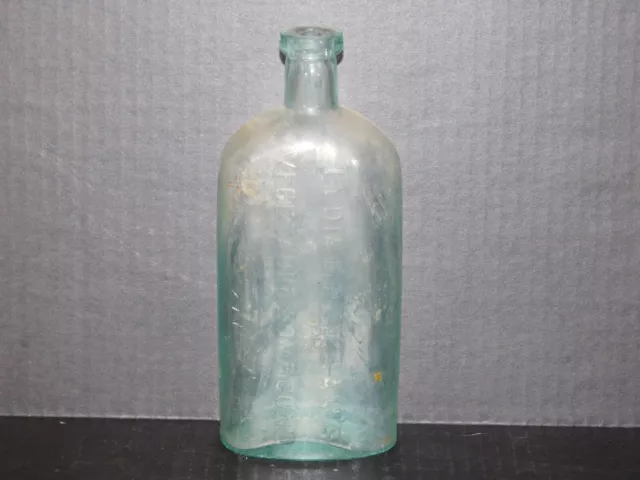 Antique 1800s Lydia E Pinkham Vegetable Compound Quack Medicine Vtg Glass Bottle