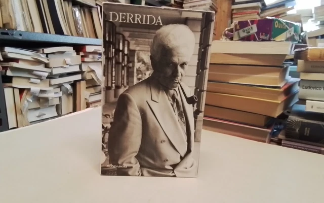 Derrida, Classici del pensiero, Mondadori 2010, 28l26 Derrida, Classici del pensiero, Mondadori 2010, 28l26