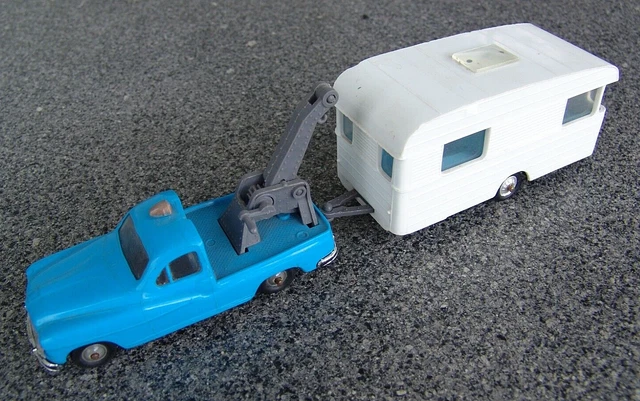 NOREV 1/43 - PEUGEOT 404 - N° 51 - CARAVANE DIGUE - N° 93