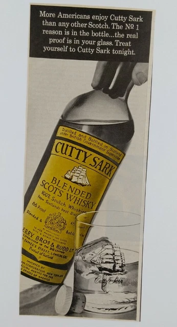 1968 Cutty Sark Scotch Whiskey Bottle Liquor Original Print Ad Color Half Page