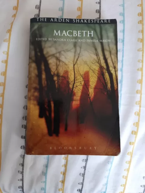 Macbeth by William Shakespeare (Paperback, 2015) With annotations