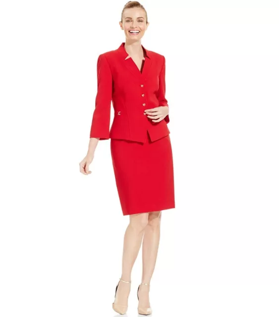 NWT Tahari ASL Petite Four-Button Crepe Skirt Suit, Size 8P