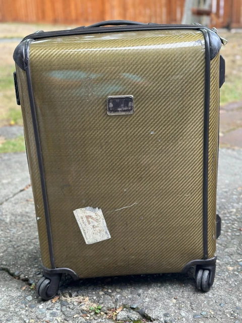 Tumi Tegra-Lite 26” Medium Trip Packing Case Spinner 360 Flaw