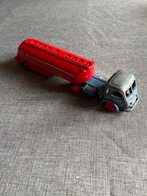 RARE Miniature CIJ 1:43 – Tracteur + Remorque Mille-Pattes Renault 1957 – France, Métal, 60 Ans