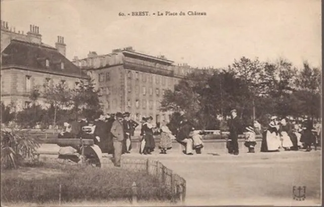 Cpa 29 Brest. La Place Du Chateau. Animee. N°60. F.t.vers 1910. Tbe*