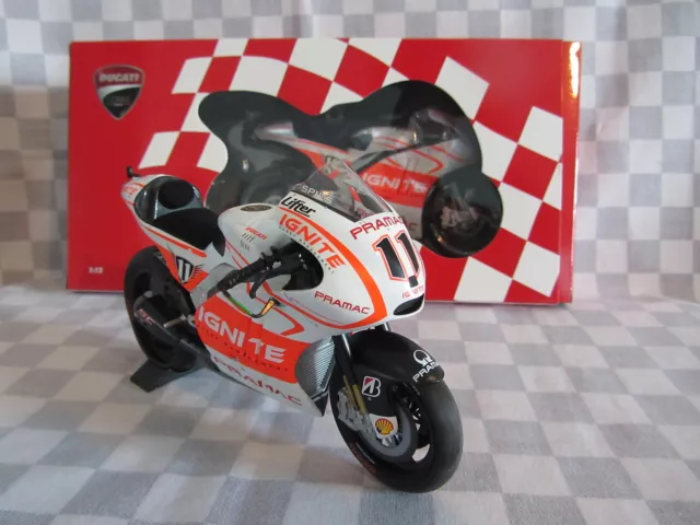 1/12 Minichamps 122 130011 Ben Spies 2013 Ducati Desmosedici  Energy T.i.pramac