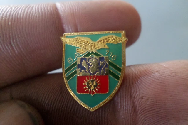 Pin's 48eme congrès des veuves Anciens Combattants Prisonniers de Guerre