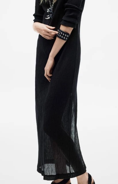 bri lapaglia golden globes dress ZARA Black Gold Chain Sleeveless Jacket | Gently Used
