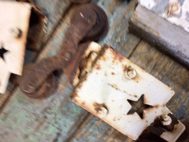 Lot Of Antique Vintage Barn Door Rollers And Brackets With Star 3