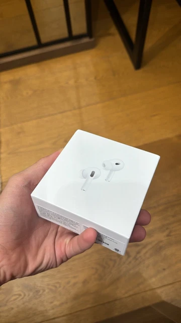 Apple AirPods 3rd Generation with magsafe