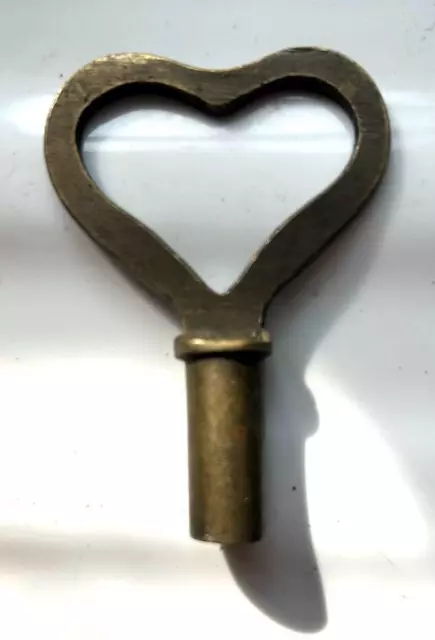 Vintage Brass  Clock key -   Clock  Key Heart Shaped 4mm