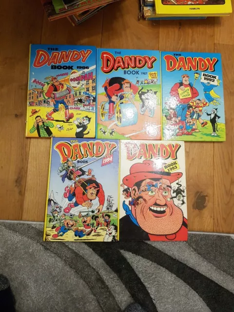 Joblot Of 5 The Dandy Book Annuals