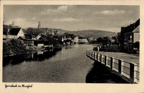 Ak Gernsbach im Murgtal, Blick auf die Stadt mit Fluss - 4304942