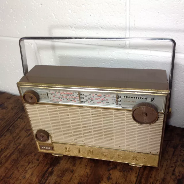 Very Rare SINGER TRANSISTOR 8 Radio Made by Ferris 3