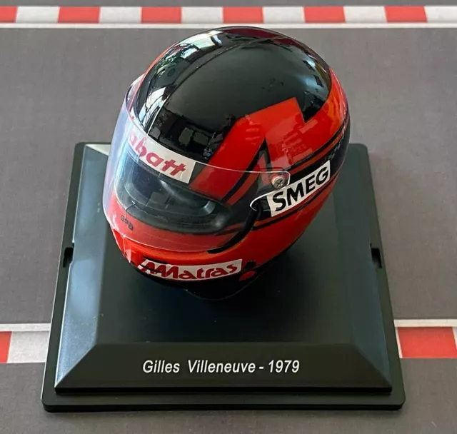 NEW 1:5 Casco Helmet F1 GILLES VILLENEUVE 1979 SPARK +Magazine no Minichamps