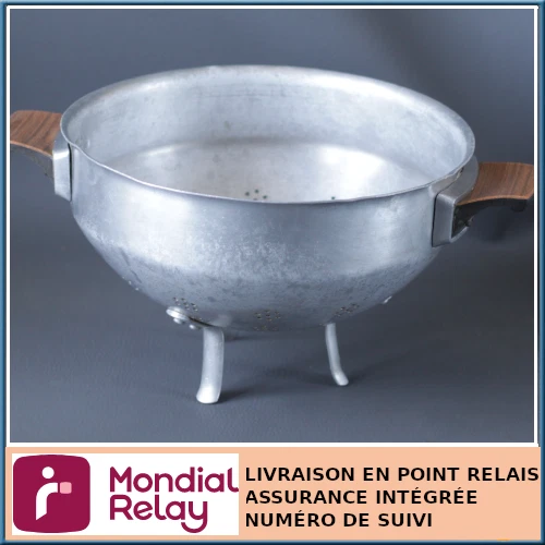 Ancienne Passoire Vintage Unis France- En Aluminium manche en bois 16