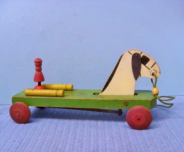 Vintage Wood Horse Pull Toy ~ Tail & Head Move ~ Painted Features