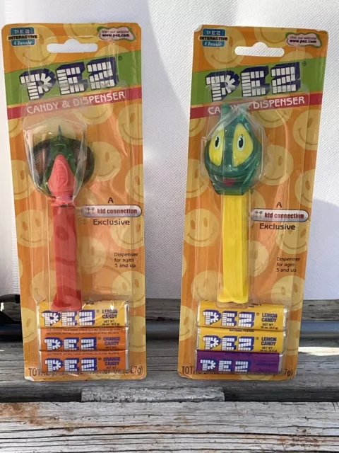 Pez Dispensers - Lot of 2 - Grasshoppe & Fly - Bugz - See Through Edition Mint o