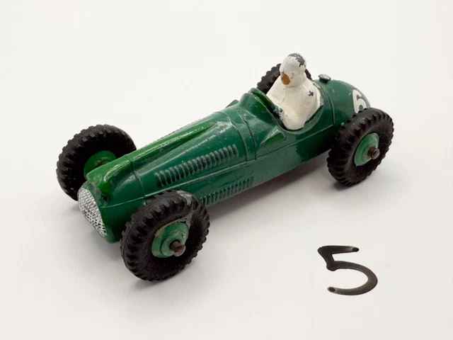 DINKY TOYS COOPER BRISTOL 233 VOITURE DE COURSE MADE IN