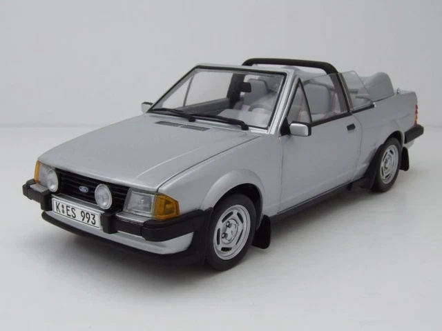 Ford Escort RS Turbo 1984 Noire – Maquette 1:18 Sun Star – Collection – Occasion