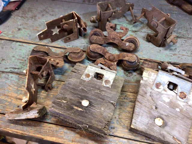 Lot Of Antique Vintage Barn Door Rollers And Brackets With Star 5