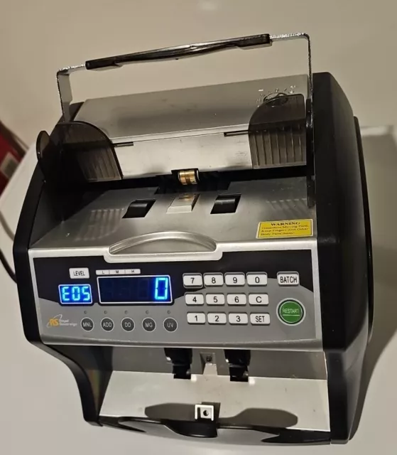 Royal Sovereign RBC-1003BK-CA Bill Counter Machine Tested Working