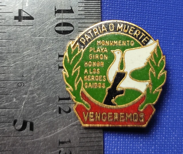 CUBA Badge Pin WE WILL WIN. HOMELAND OR DEATH. Patria o Muerte. Venceremos