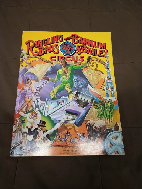 1982 Ringling Brothers And Barnum & Bailey Circus Souvenir Program & Magazine