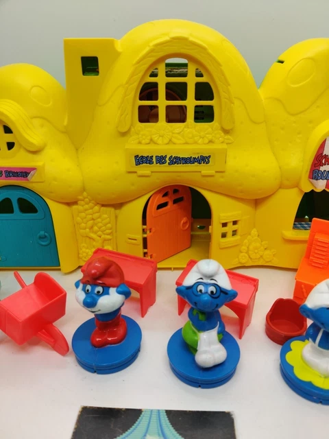 Mattel Le village des Schtroumpfs jouet parlant complet