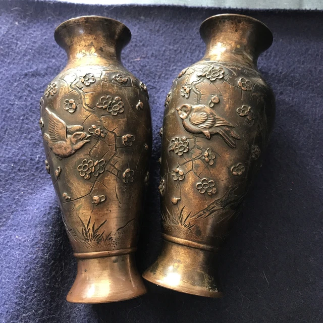 Paire De Vase Japonais Bronze Fleurs Oiseaux 19 eme Asia Asian XIX eme