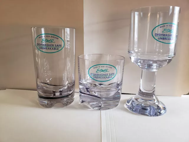 Strahl Polycarbonate Glasses 12 Tumblers 12 Wine Goblet 6 Manhattan Medium NEW