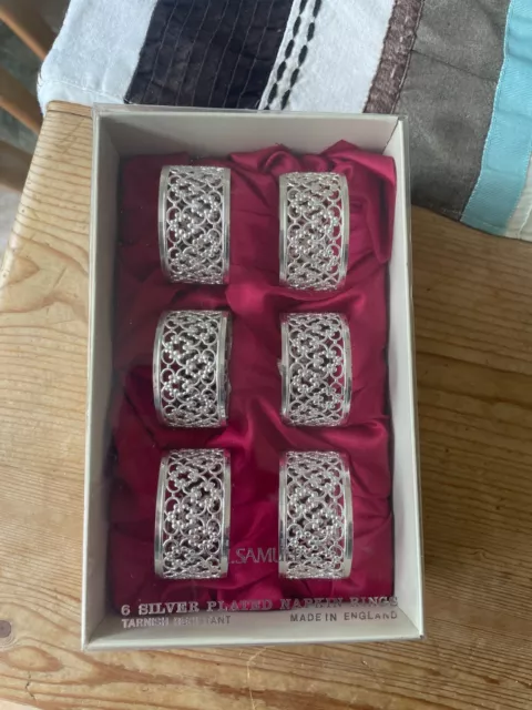 Silver plated napkin rings - H Samuel - 6 boxed