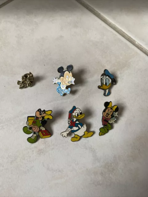 lot de pin's Walt Disney