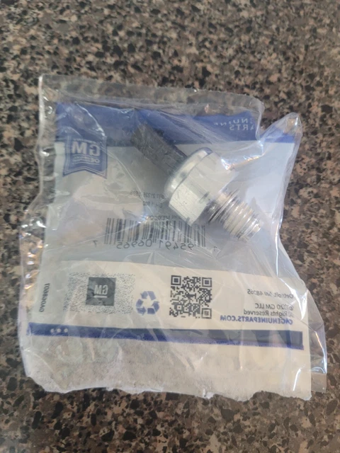 ENGINE OIL PRESSURE Sensor Sending Unit GENUINE GM OEM Part # 25202591