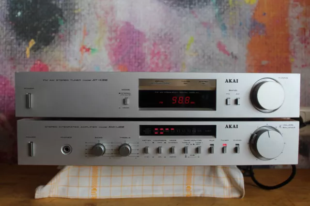 AKAI AM-U22 Verstärker + Tuner AT-K22