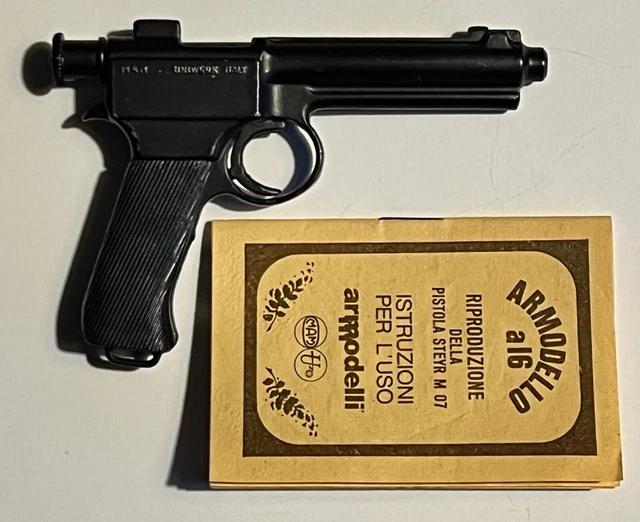 Lot De Pistolet Miniature A Pétard Uniwerk Italy • EUR 93,00