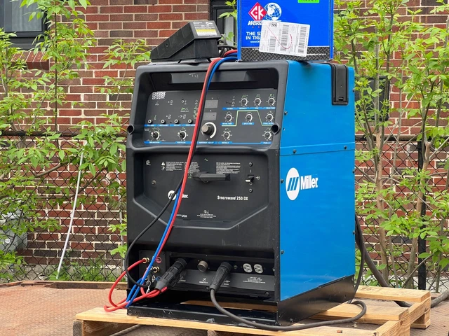 Miller Tig Welder Syncrowave 250 DX -New CK torch w/ pedal - FULL KIT - FREE SHP