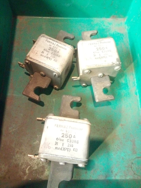FUSIBLE FERRAZ  SHAWMUT 250A C3URG X 3unids