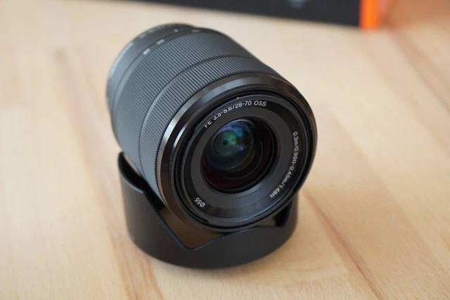 Sony Alpha SEL2870 28-70 mm F/3.5-5.6 AF OSS FE Objektiv Vollformat